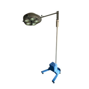 5bulbshalogensurgicallight.jpg